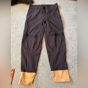 Wild Rye x Pivot mountain bike pants size 12 womens
